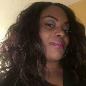 Meet your Posher, Stacey